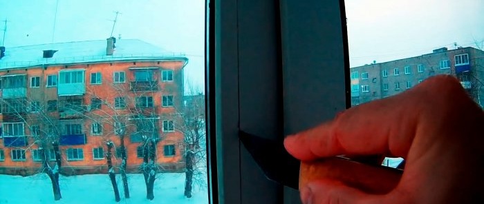 Comment éliminer la buée d'une fenêtre en plastique de vos propres mains