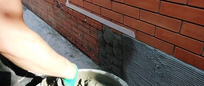 Како мијешати послушан и издржљив цементни малтер за завршну обраду фасаде у јесенско-пролећном периоду