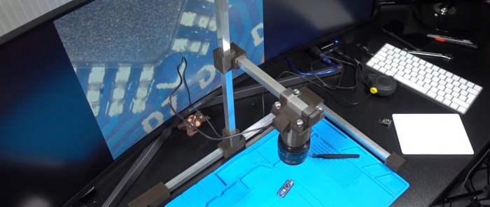 Mikroskop USB do lutowania z kamery internetowej i starego obiektywu aparatu
