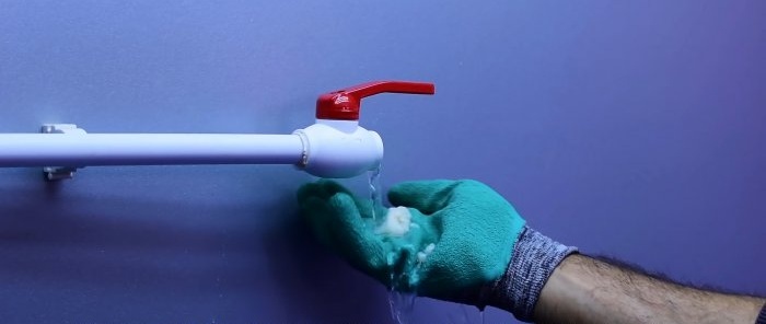 5 cara untuk membaiki kebocoran saluran paip plastik di bawah tekanan