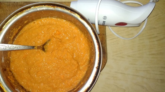 Wie man rohe Kürbispfannkuchen macht
