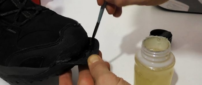 How and with what to reliably glue the sole of a shoe