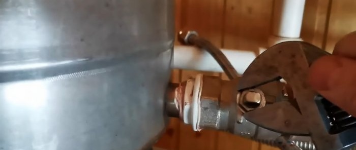 Cum să închideți o supapă cu bilă blocată