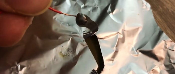How to Solder Copper Wire to Aluminum Foil