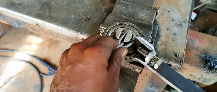 Cómo hacer una plantilla de rodamiento para fabricar cadenas de forma fácil y rápida