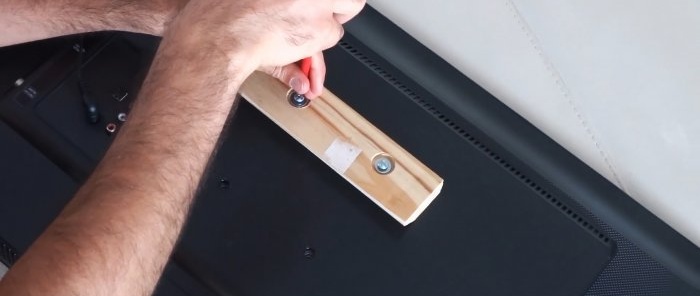 איך להכין מתקן לטלוויזיה פשוט מעץ