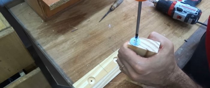 Hogyan készítsünk egyszerű fából készült TV fali tartót