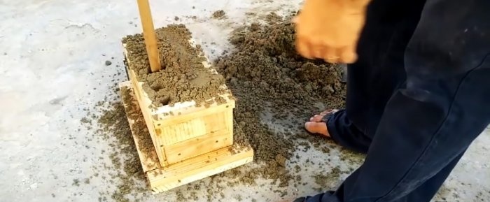 Com fer un motlle plegable amb fusta per fer blocs