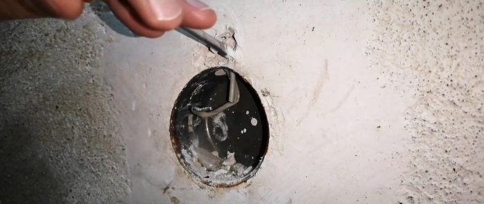How to lengthen broken wires in a socket
