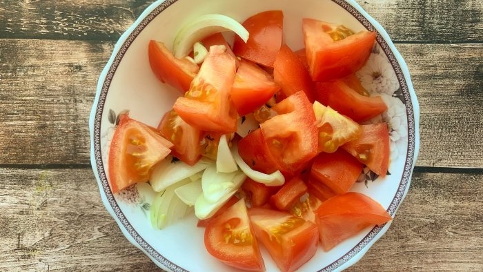 Makrel i en duftende marinade - en fremragende snack på 2 timer