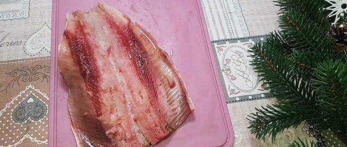 Jak szybko obrać filety śledziowe bez kości