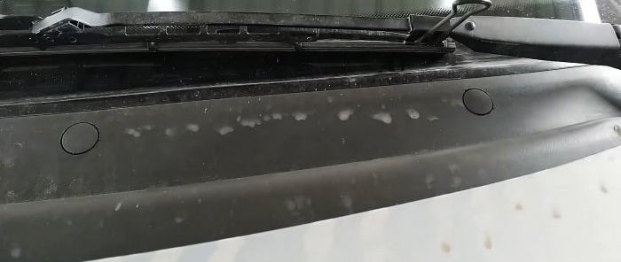 Paano gumawa ng isang may hawak mula sa isang clip ng papel at kalimutan ang tungkol sa nagyeyelong windshield wipers
