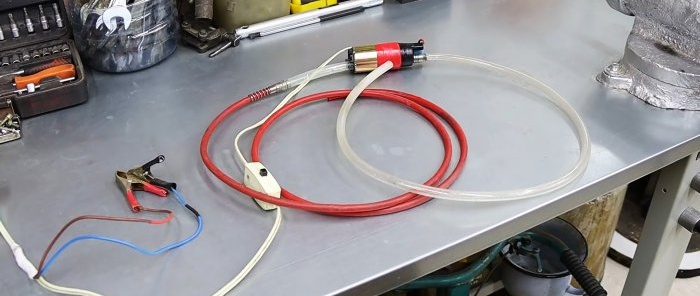 Comment fabriquer un dispositif de pompage universel à partir d'une vieille pompe à carburant