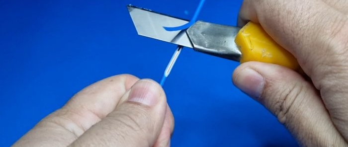 Hvordan lage en fotomotstand fra en skrue og et stykke ledning