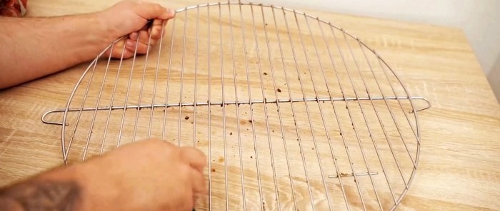How to easily clean a burnt grill grate from carbon deposits