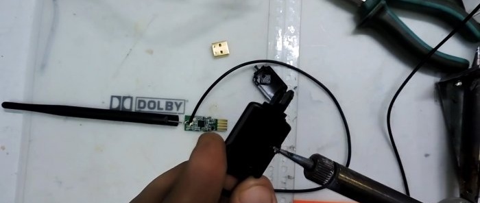 Hogyan készítsünk antennát egy WiFi adapterhez, és növeljük a vételi hatótávolságot sokszorosára