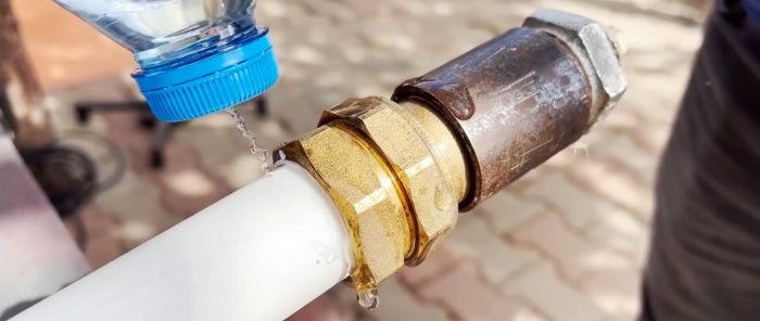 Cách làm vòi phun nước từ ống PP