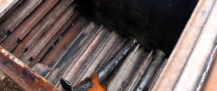 Hvordan lage en komfyr fra et støpejernsbatteri med høy varmeeffekt