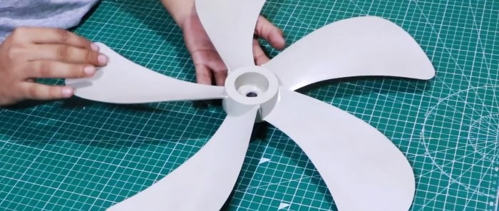 Hur man gör en vindgenerator från en akvariepump