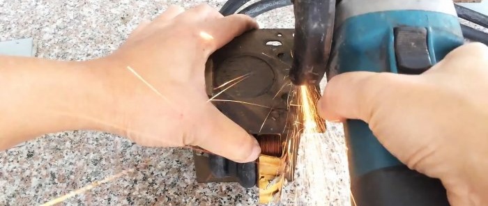 วิธีทำอุปกรณ์บัดกรีและทำความร้อนจากหม้อแปลงไมโครเวฟ