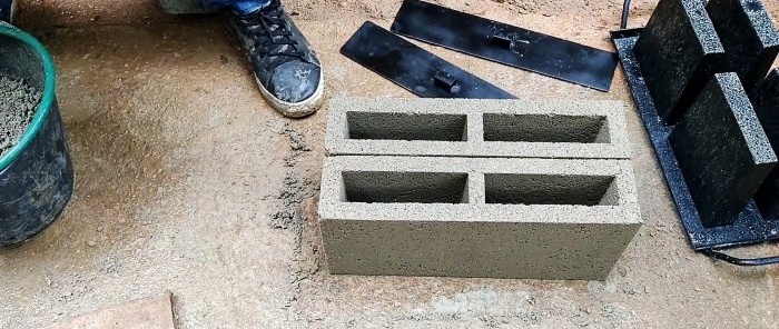 Comment fabriquer un moule pour mouler deux blocs creux sur du ciment à la fois