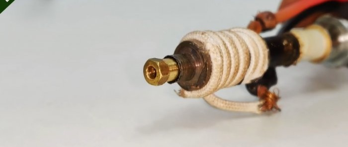 Comment fabriquer une pompe à dessouder chauffée pour un dessoudage pratique des circuits imprimés en pièces