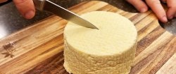 Σπιτικό τυρί από 3 υλικά. Μισή μέρα και το τυρί είναι έτοιμο