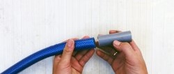 Cum să conectați în siguranță o țeavă de plastic la un furtun de grădină fără fitinguri și cleme speciale