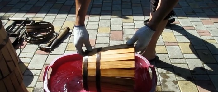 Hoe maak je een vat van een oud blok