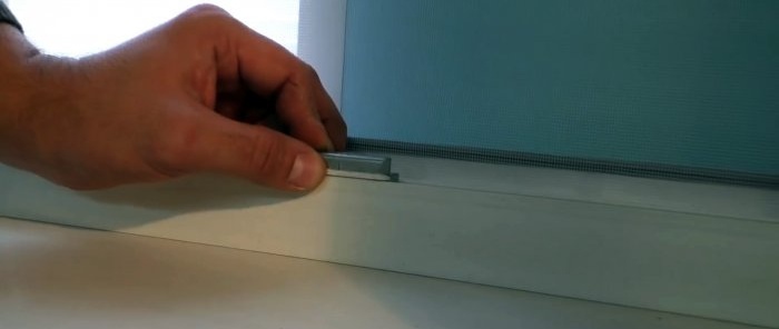 How to adjust a window to accurately remove the blowing