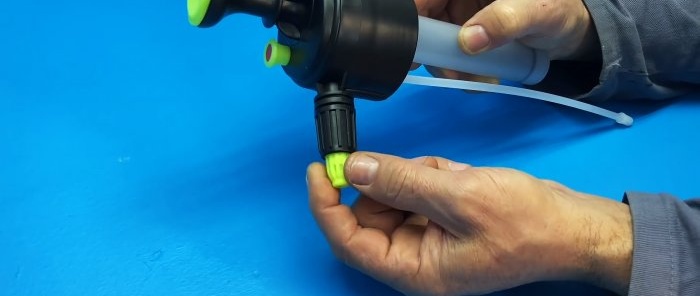 Hvordan lage en skumgenerator fra en hagesprøyte