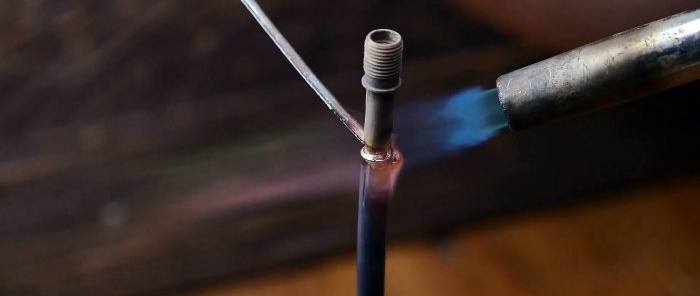 Paano gumawa ng pneumatic plug para sa pansamantalang pagsasaksak ng tubo at pagtatrabaho sa ilalim ng pressure