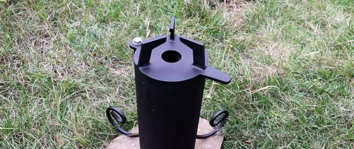 Comment fabriquer un poêle simple à partir d'un tuyau avec un remplissage unique et une flamme réglable