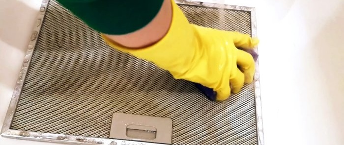 Comment nettoyer la grille d'une hotte sans produits chimiques commerciaux