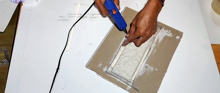 How to make your own mold for casting plaster wall tiles