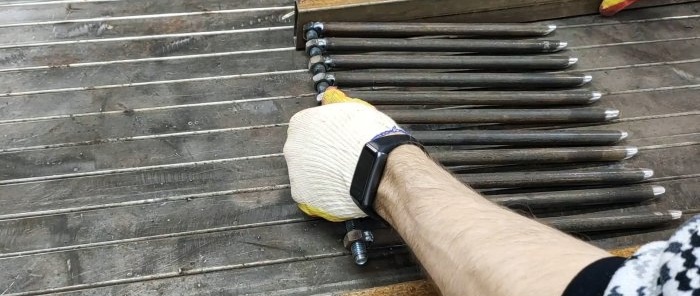 Com fer un suport fiable per serrar taulers i troncs de diferents mides