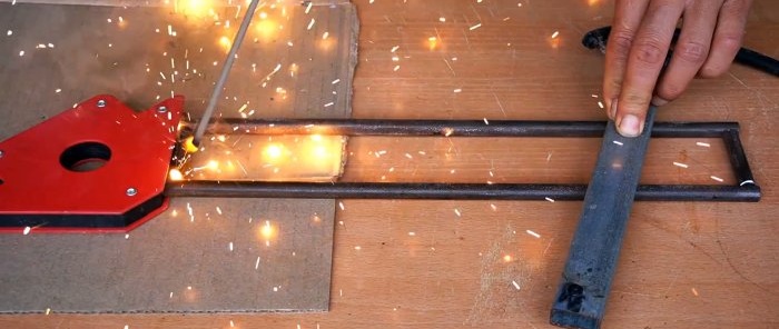 Hvordan lage en enhet for veving av et kjedenett av 4 mm ståltråd