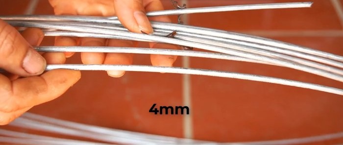 Kaip iš 4 mm plieninės vielos pasigaminti prietaisą, skirtą grandininio tinklelio pynimui