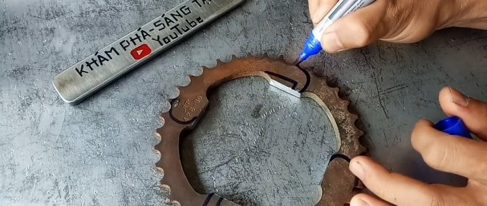 Hur man gör ett lager och en remskiva av ett gammalt kedjehjul