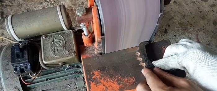 Cómo hacer un extractor de rodamientos y poleas a partir de una rueda dentada vieja