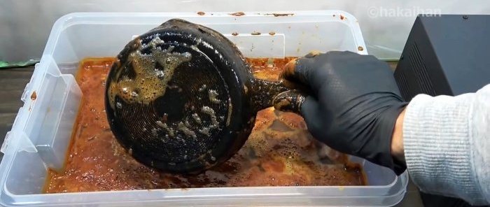 How to restore an old rusty frying pan