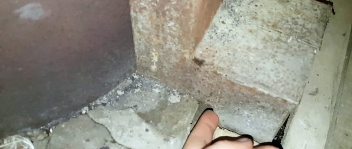 Una forma inusual y sencilla de hacer un piso con calefacción en una casa de baños.