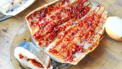 Paano mag-asin ng herring na sobrang masarap: 3 paraan ng dry salting
