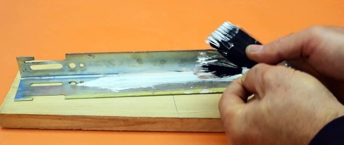 6 trucos de pintura para evitar manchar todo con pintura