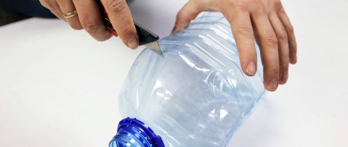 Jak vyrobit originální lampu z PET lahví a dýhových pásků