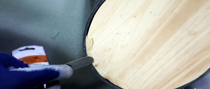 Jak vyrobit rohovou skříňku do koupelny z PVC trubky