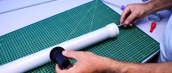 Kako napraviti visinske škare za živicu od mjenjača brusilice i odvijača