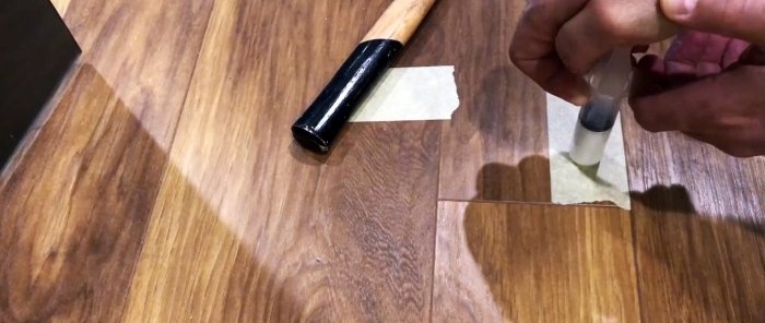 Como remover piso laminado que range sem desmontá-lo