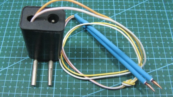 En meget enkel multimeterbeslag til kontrol af lysdioder og mere