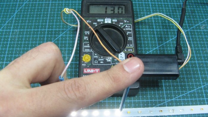 En meget enkel multimeterbeslag til kontrol af lysdioder og mere